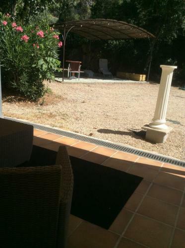 Hotel H�tel Le Rocher