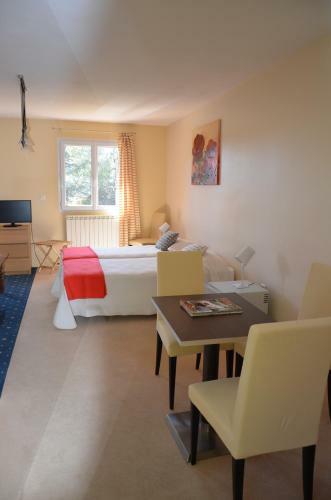 Hotel H�tel Le Rocher