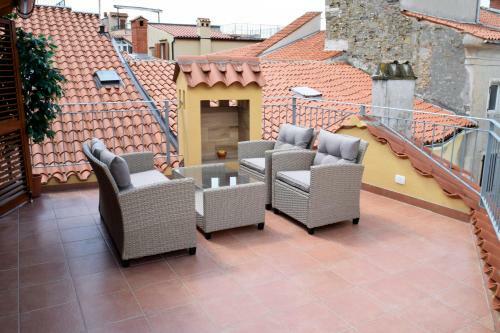 Apartments Ela