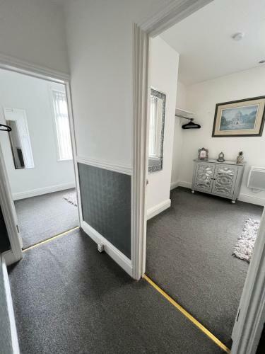 Large Luxury Apartment Blackpool