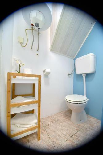 Bernard Coastal Getaway Apartment