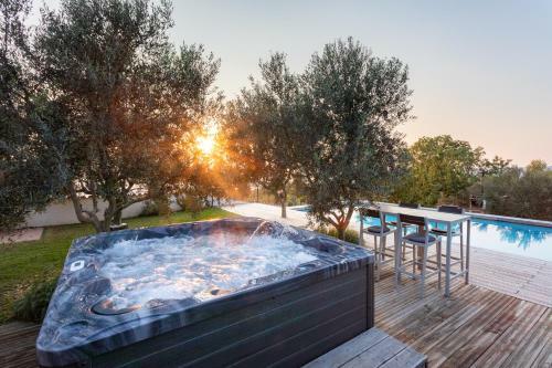 Villa Emi