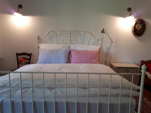 Bed & Breakfast Mala Kmetija