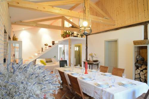 Bed & Breakfast Mala Kmetija