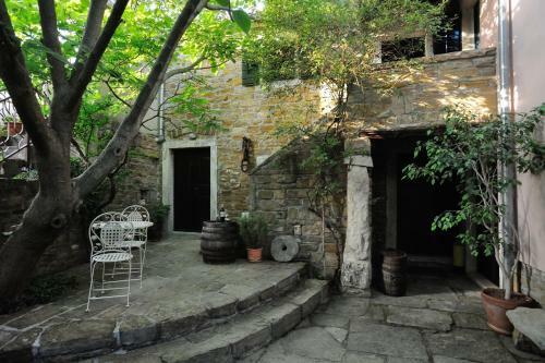 Hostal Traditional Istrian Stone House