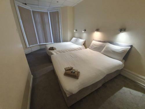 Starlux Hotel
