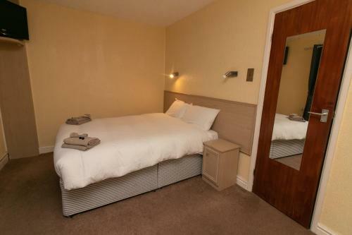 Starlux Hotel