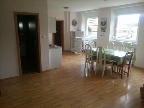 Apartamento Tomdva Ravne