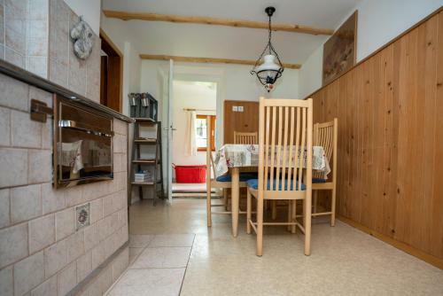 Holiday Home Srednja Vas