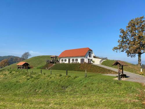 Agroturismo Tourist Farm Artisek