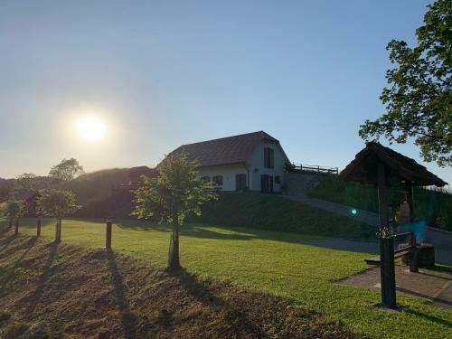Agroturismo Tourist Farm Artisek