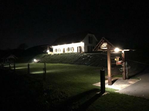 Agroturismo Tourist Farm Artisek