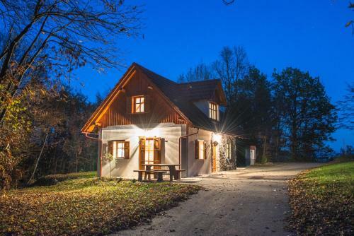 Vineyard Cottage Vina In Medu