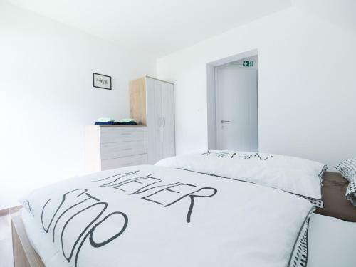 Apartments And Rooms Nata?a 2