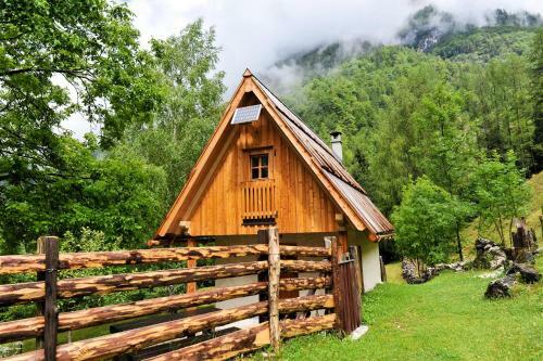 Cottages Kravanja
