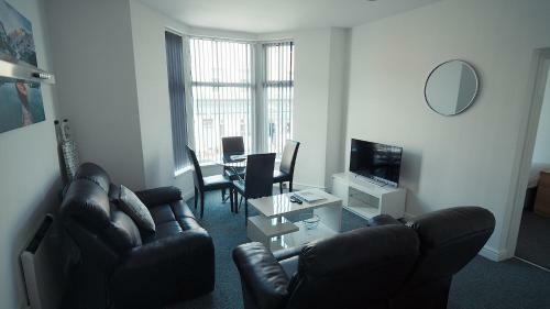 Banks Street Apartments