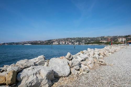Floating Sea House Principessa
