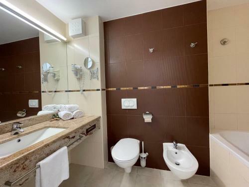 Premium Levant Marina Apartments