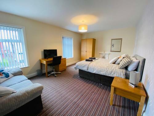 Family Friendly Blackpool House.