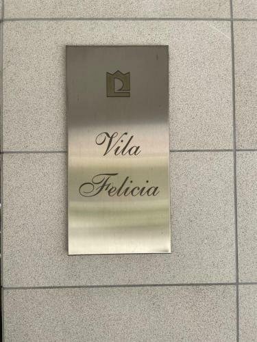 Felicia Apartment