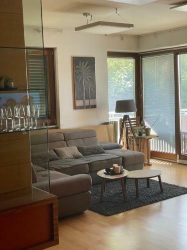 Felicia Apartment