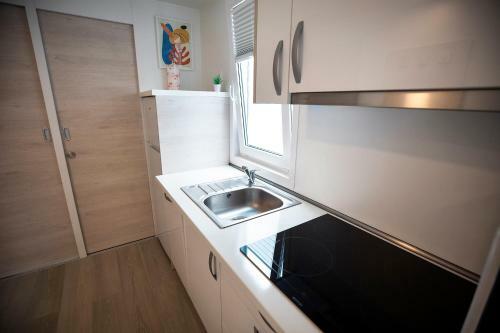 Apartamento Categorical Floating House