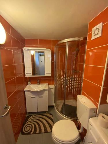 Green Place Apartments