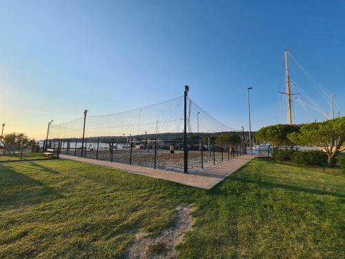Marina Seahouse Brina