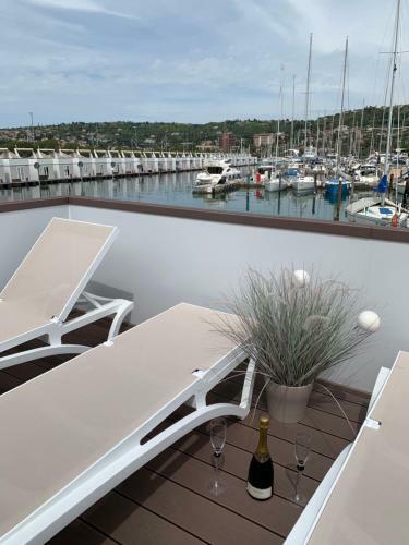 Nalu Seahouse