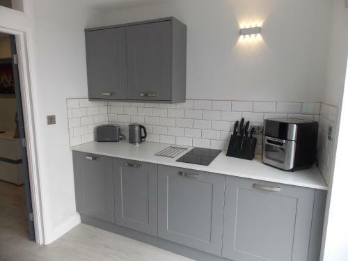 Eden Suite Sasco Apartments