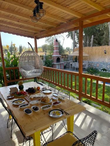 Villa And?zalt? Do?a Evleri Limon Ev Dat�a