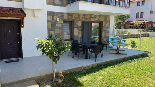 Apartamento Modern - Bah�eli Yazl?k- �zel Giri?li - �zbel de