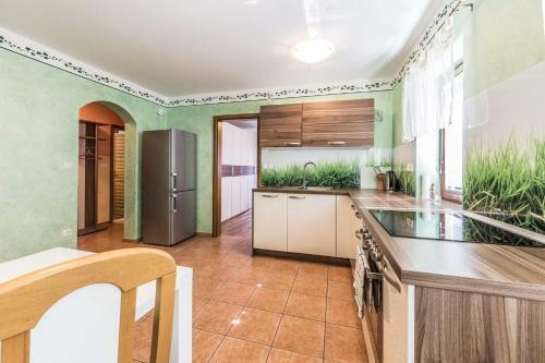 Hostal Apartments Planina Pod Sumikom