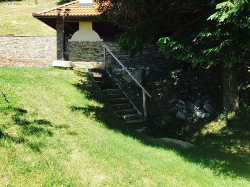 Hostal Apartments Planina Pod Sumikom