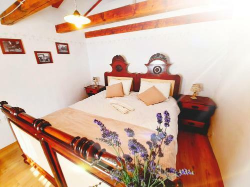 Apartment Guesthouse Nostalgia With Jacuzzi, Solar Shower And Bbq