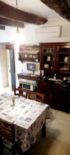 Apartment Guesthouse Nostalgia With Jacuzzi, Solar Shower And Bbq