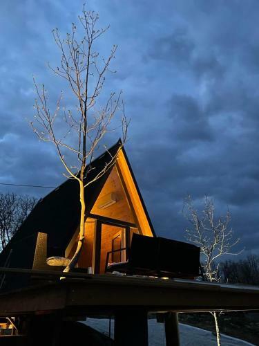 Sanjska Hi?ka- Dream House