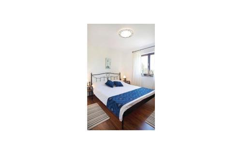 Holiday Home Pristav V