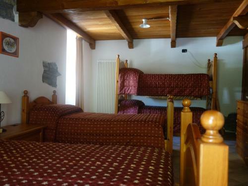 Albergue Ostello Lou Cr�ton Di Lui