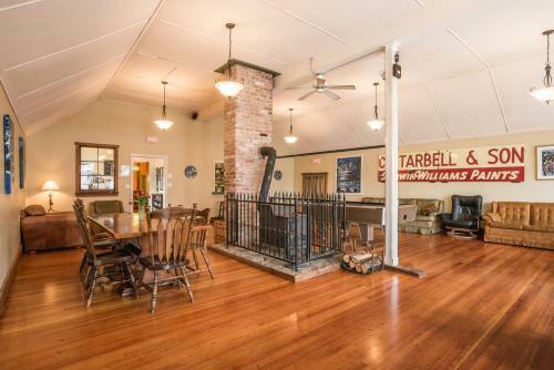 The Riding Fool Hostel
