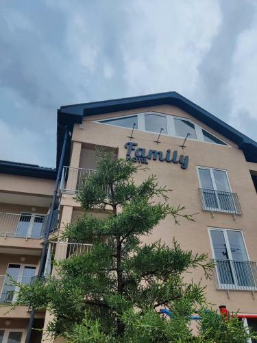 Family Hotel