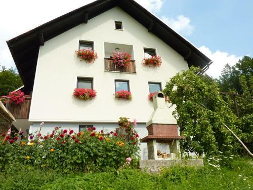 Apartments Pri Marjetki