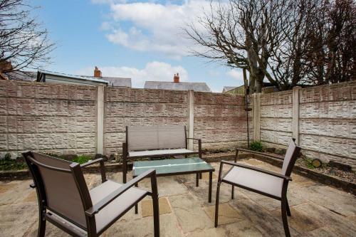 Immaculate House - Close To Bvh - Tower View