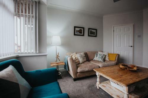 Immaculate House - Close To Bvh - Tower View
