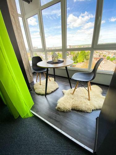 Belvederska Apartment 3