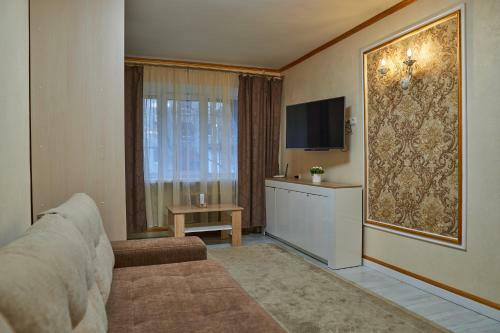 Cozy Apartment On Sakharov Str.