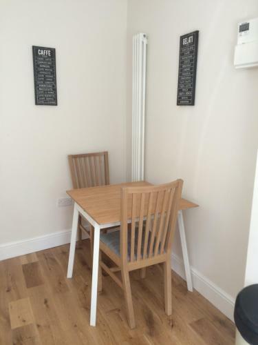 Brockenhurst Apartments