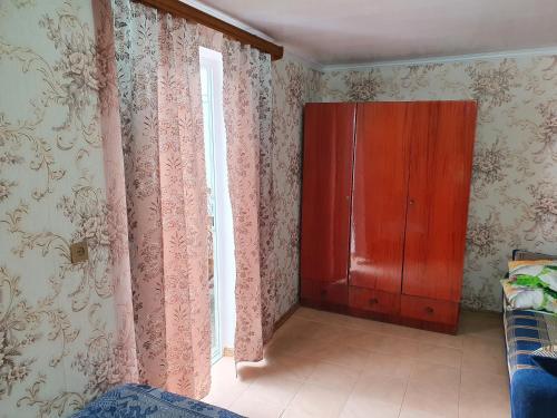 Hostal Taisiya Guest House 2