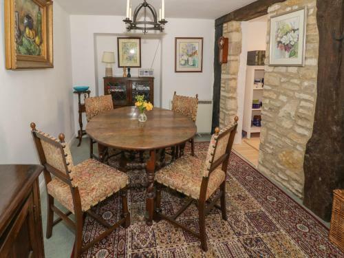 Oat Hill Cottage