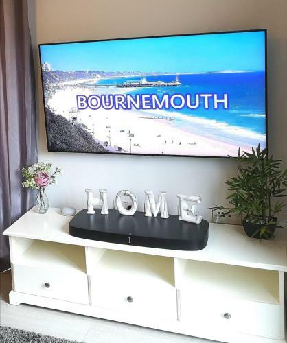 Modern House In Bournemouth Town Centre